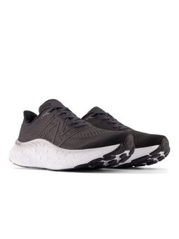 New Balance - Men Black Running Shoes