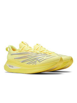 New Balance - Women Yellow COSMIC PINE WRCELCP3 Running Shoes
