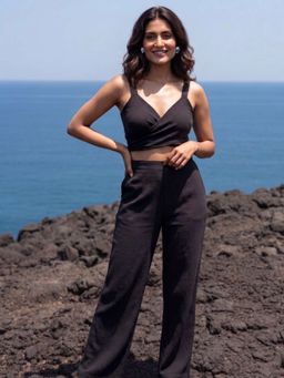 AOBA - Black Solid Beach Co-Ord Set