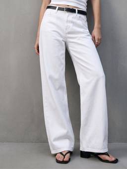 Outzidr - White Mid Rise Straight Fit Denim Jeans