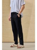Black color option, Currently selected