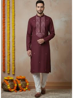 Sanwara - Maroon Embroidery Mandarin Neck Full Sleeves Kurta