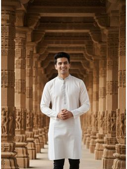 Sanwara - White Embroidered Thread Work Full Sleeves Kurta