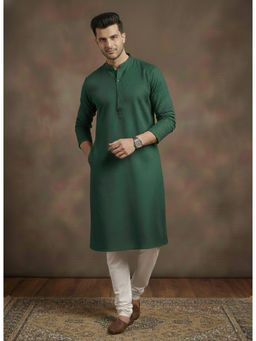 Sanwara - Green Plain Textured Full Sleeves Kurta