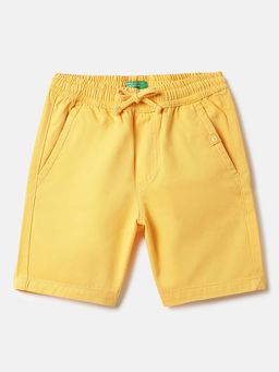 United Colors of Benetton - Regular Fit Core Shorts Yellow