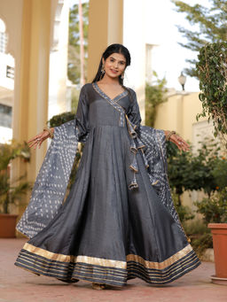 Indi Inside - Meera Grey Bandhani Suit (Set of 3)