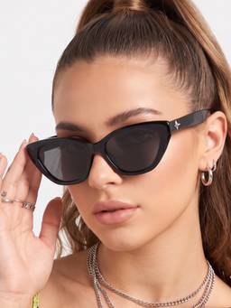 Twenty Dresses by Nykaa Fashion - Black Uv Protected Lens Sunglasses (DSTRSG00155)