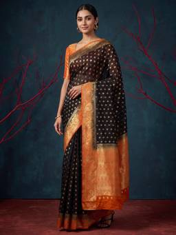 Akhilam - Womens Silk Blend Black Handloom Saree