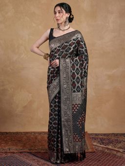 Akhilam - Womens Silk Black Handloom Saree