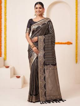 Akhilam - Womens Georgette Black Handloom Saree