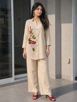 KAFTANIZE - Women Beige Floral Embroidered Co-Ord Set