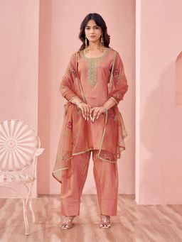 Tikhi Imli - Peach Silk Blend Embroidery Kurta and Farsi Salwar with Dupatta