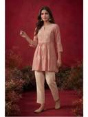 Pink color option, Currently selected