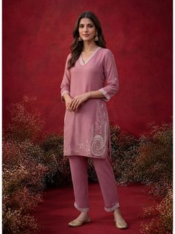 Lakshita - Pink Embroidered Rayon Kurta with Pant