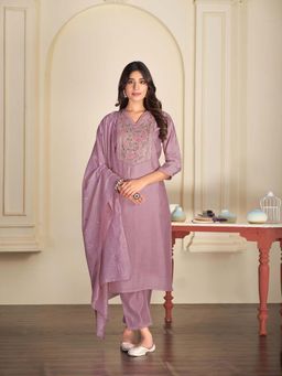 BulBul - Mauve Yoke Embroidered Roman Silk Kurta Set (Set of 3)