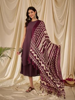 InWeave - Dusty Mauve Round Neck Short Kurta with Palazzo and Dupatta (Set of 3)