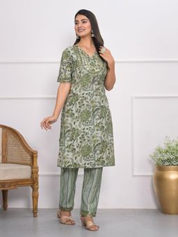 Odette - Women Green Chanderi Printed Stitched Kurta with Pant (Set of 2)