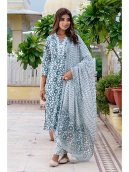 Kohsh - Women Teal and White Cotton Floral Print Straight Kurta with Pant and Dupatta (Set of 3)