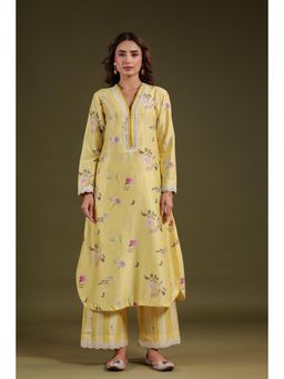 Label Niti Bothra - Yellow Noor Long Zipper Kurta with Pant (Set of 2)