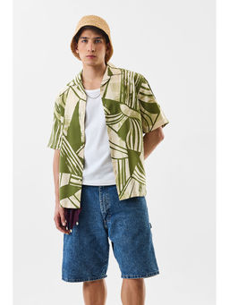 Snitch - Green Abstract Half Sleeves Boxy Fit Casual Shirt