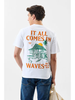 Snitch - White Graphic Half Sleeves Slim Fit Casual T-Shirt