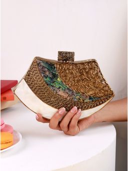 THE TAN CLAN - Lynn Golden Brass Clutch With Detachable