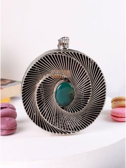 THE TAN CLAN - Noir Brass Clutch With Detachable