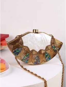 THE TAN CLAN - Zuri Mother Of Pearl Brass Clutch With Detachable