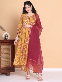 Secret Wish - Mustard Floral Cotton Maternity Kurta with Pant and Dupatta (Set of 3)