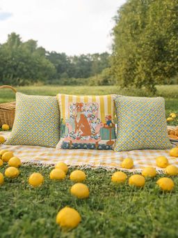 Chumbak - Florentine Hound Cushions (Pack of 3)