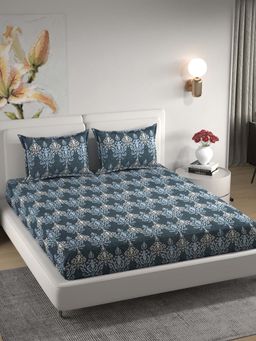 Florida - Polycotton Navy & White Damask Printed King Bedsheet with Pillow Covers