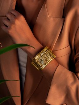 Neeta Boochra - 925 Sterling Silver 22K Gold Plated Bracelet