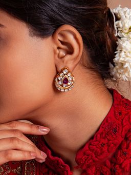 Neeta Boochra - 925 Sterling Silver 22K Gold Plated Pink & White Kundan Earring