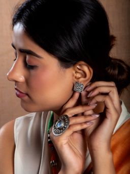 Neeta Boochra - 925 Sterling Silver Square Earring