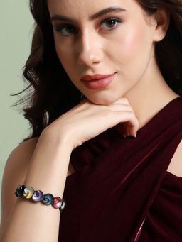 Sohi - Women Multicolour Metallic Swirl Bracelet
