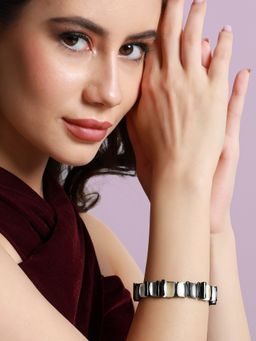 Sohi - Women Black & Silver Rolled Square Bracelet