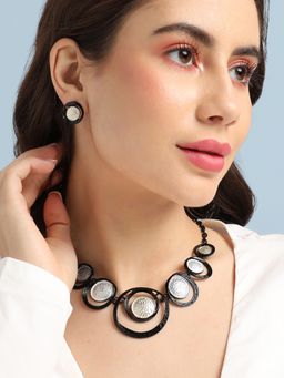 Sohi - Women Black & Silver Dented Circular Jewellery Set