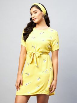 DELAN - Yellow Floral Printed Belted T-Shirt Dress