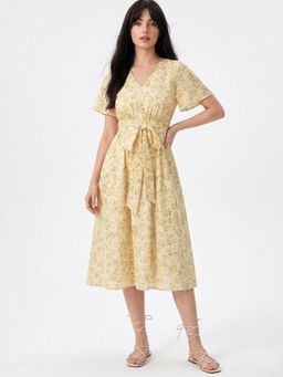 Outzidr - Multi-Color Flare Sleeve Waist Tie-Up Printed Dress