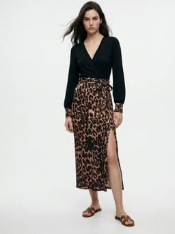 Outzidr - Black Full Sleeve Leopard Printed Dress