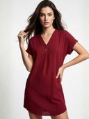 Maroon color option, Currently selected