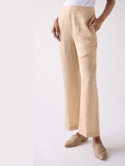 Basanti Kapde aur Koffee - Beige Straight-Fit Textured Pant