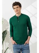 Green color option, Currently selected
