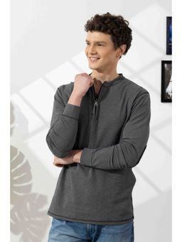 GRITSTONES - Men Dark Grey Cross Stitched Elbow Patch Waffle Zipper T-Shirt