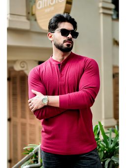 StyleStone - Men Maroon Contrast Placket Waffle Henley T-Shirt