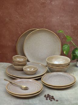 WEAVING HOMES - Beige Artisanal Dinner Set of 14