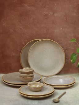 WEAVING HOMES - Beige Artisanal Dinner Set of 12