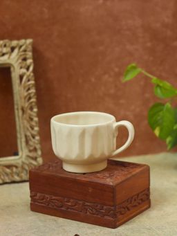 WEAVING HOMES - White Textured Cappuccino Mug