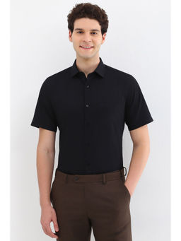 Allen Solly - Men Black Slim Fit Solid Half Sleeves Formal Shirt