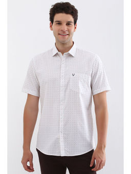 Allen Solly - Men White Slim Fit Print Half Sleeves Casual Shirts